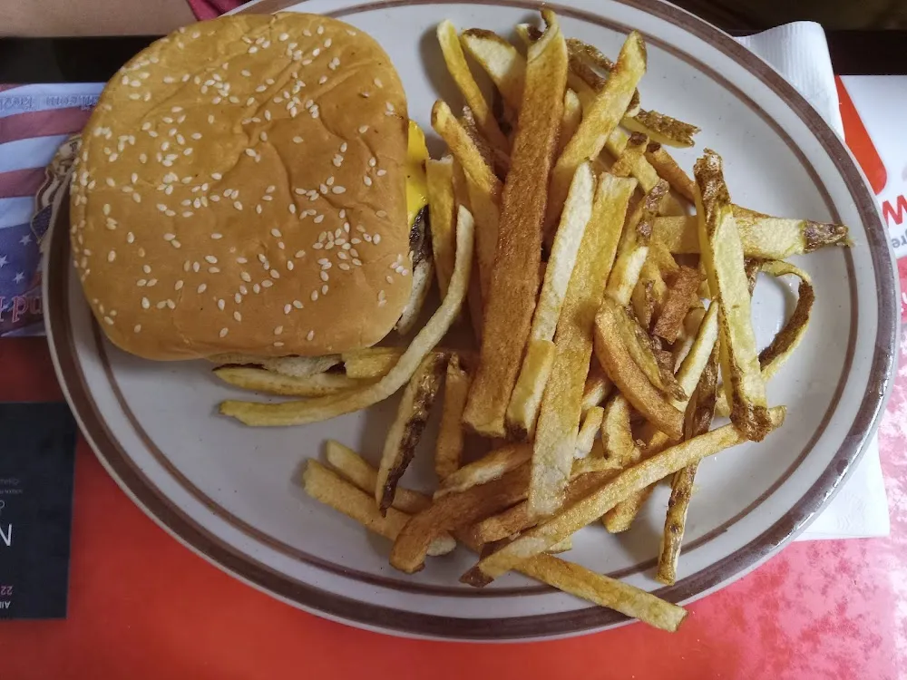 Cheeseburger and Fries